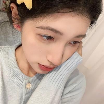女人在家